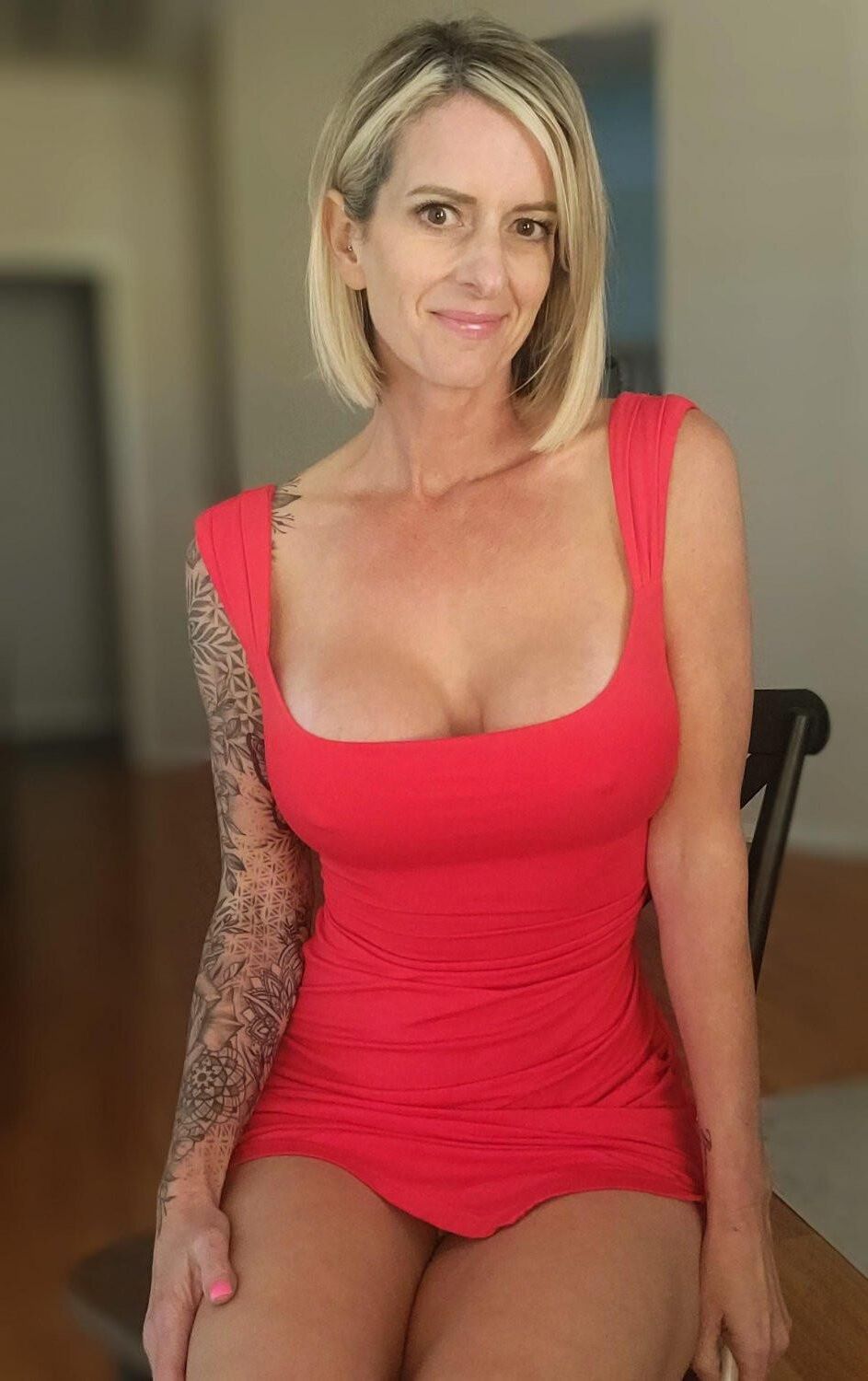 Milf blonde