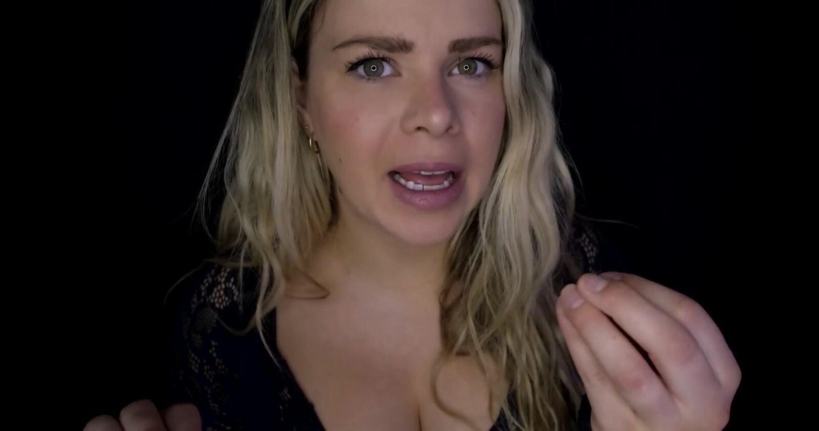 Scottish murmure les niveaux de braingasme ASMR