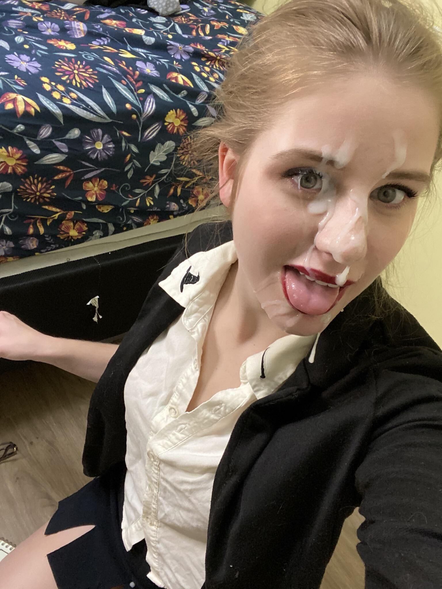 Blondette pue le sexe