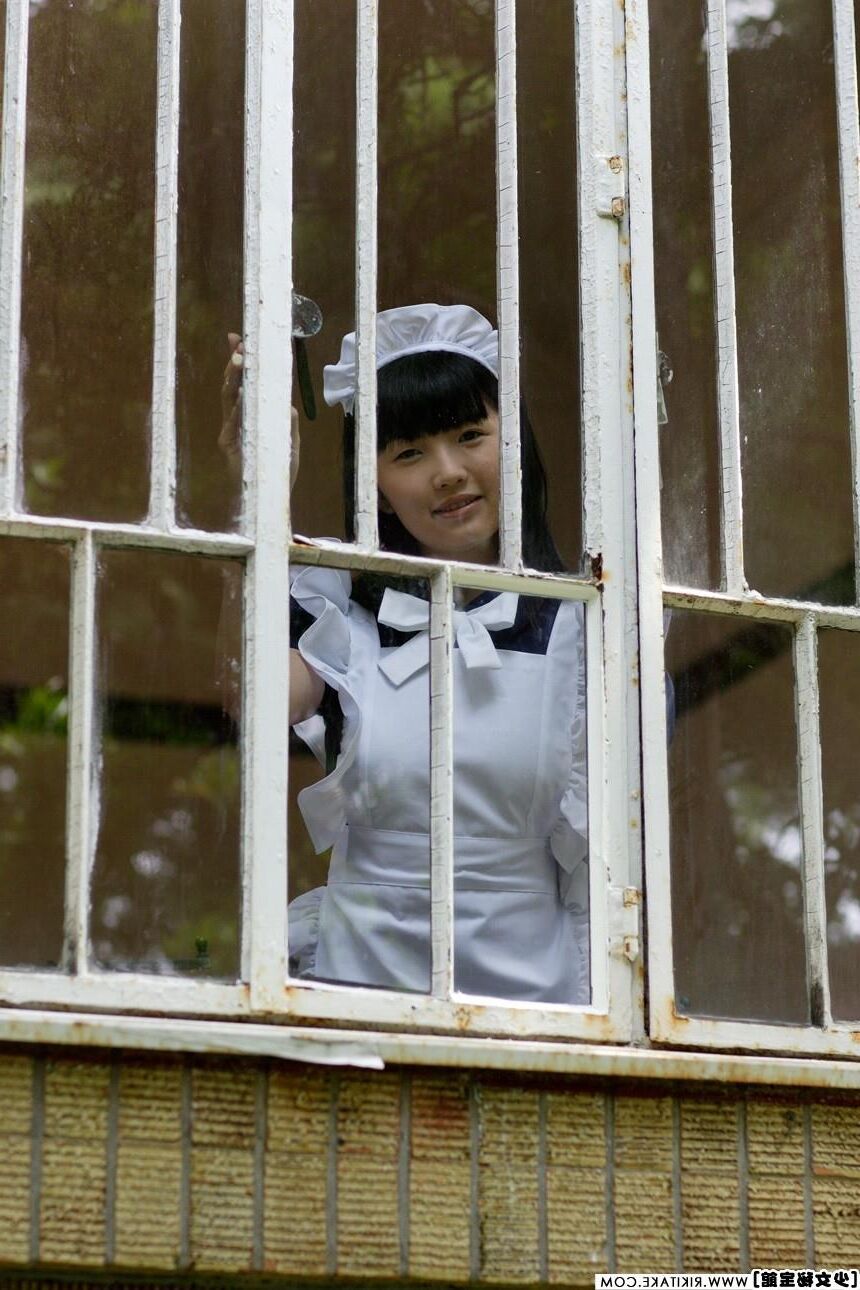 日本のヌードモデルojousama（若い女性と彼女のメイド）
