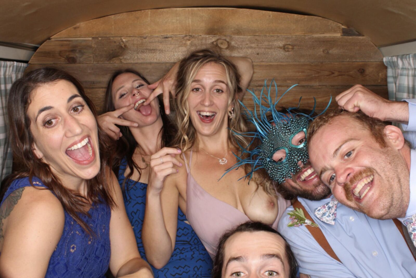 Only the hottest photo booth amateur sluts 