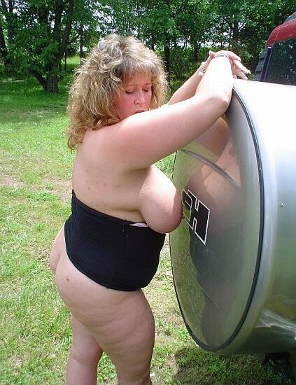 Tolle BBW Milf mit großen Titten und Arsch