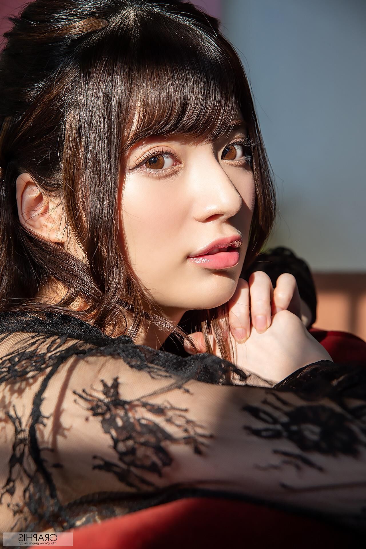 Nodoka sakuraba Graphisgals Olhos Claros