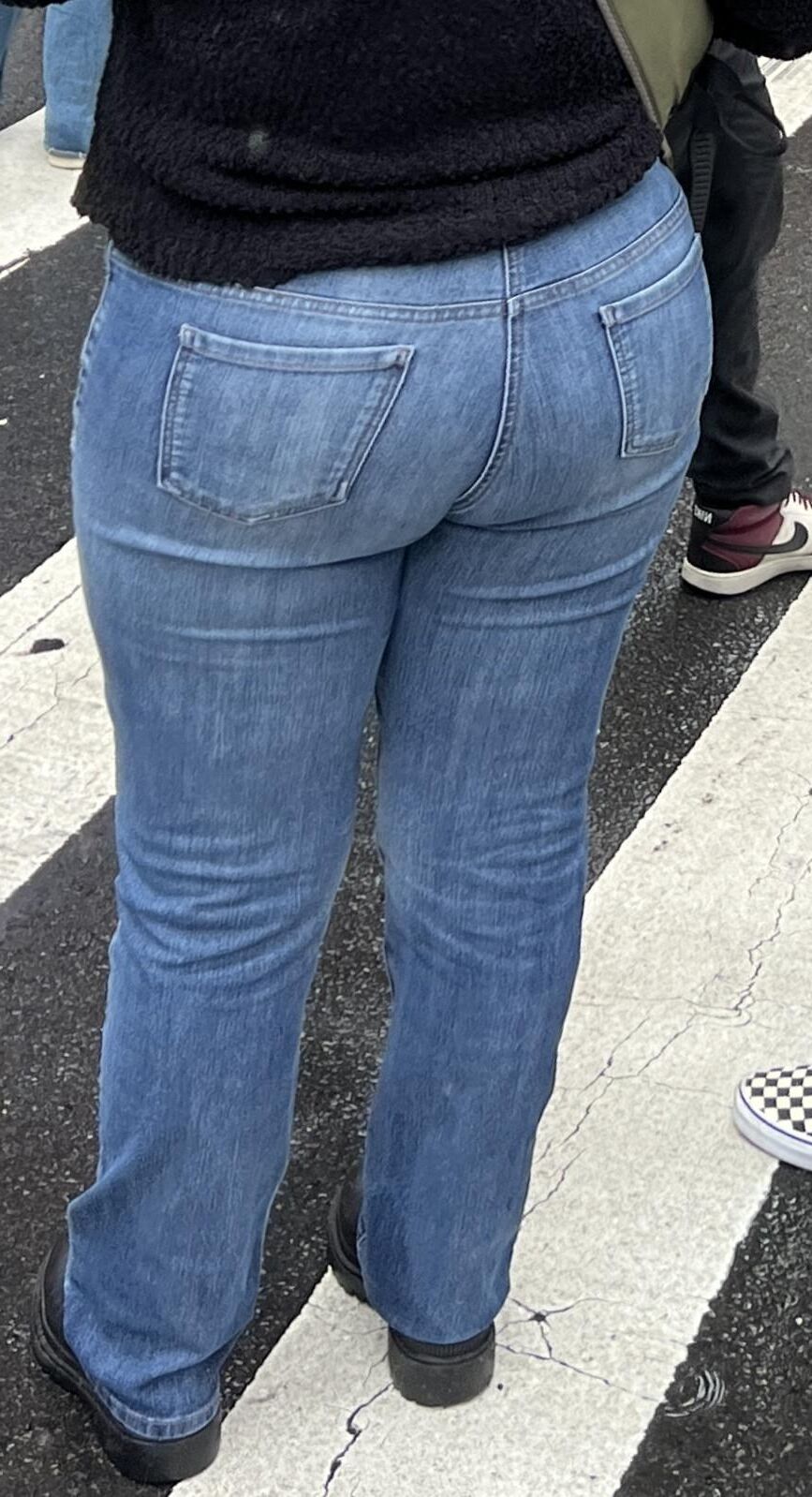 Public Displays of Ass 
