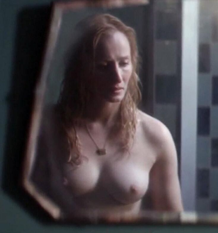 STAR WARS Mon Mothma NUDE Genevieve O'reilly