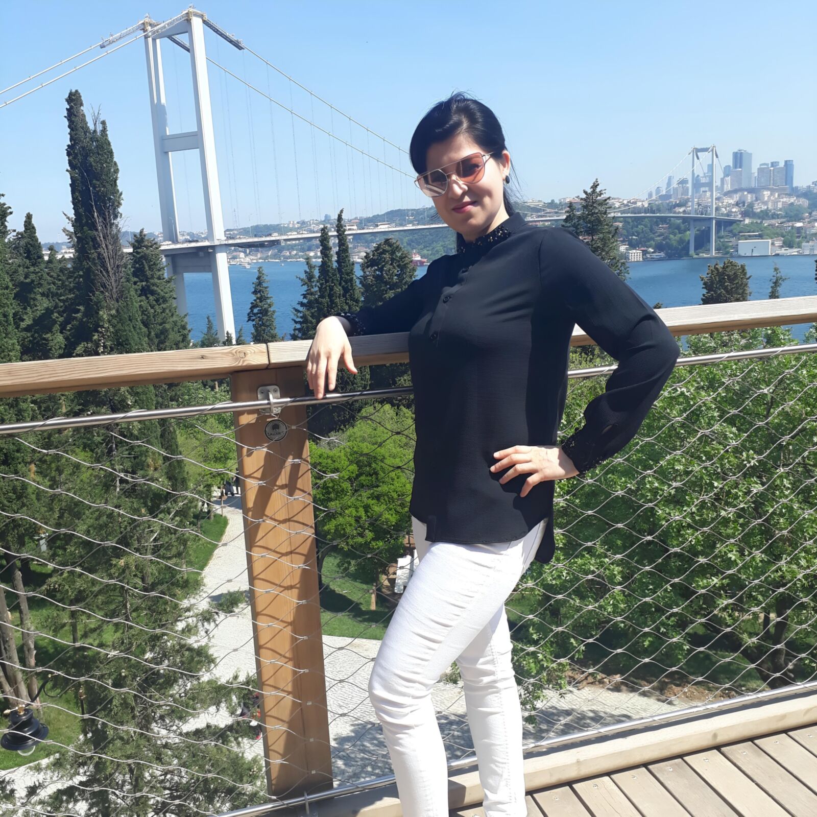 Türkische reife Dame Bild