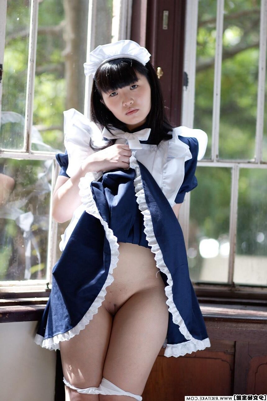 日本のヌードモデルojousama（若い女性と彼女のメイド）