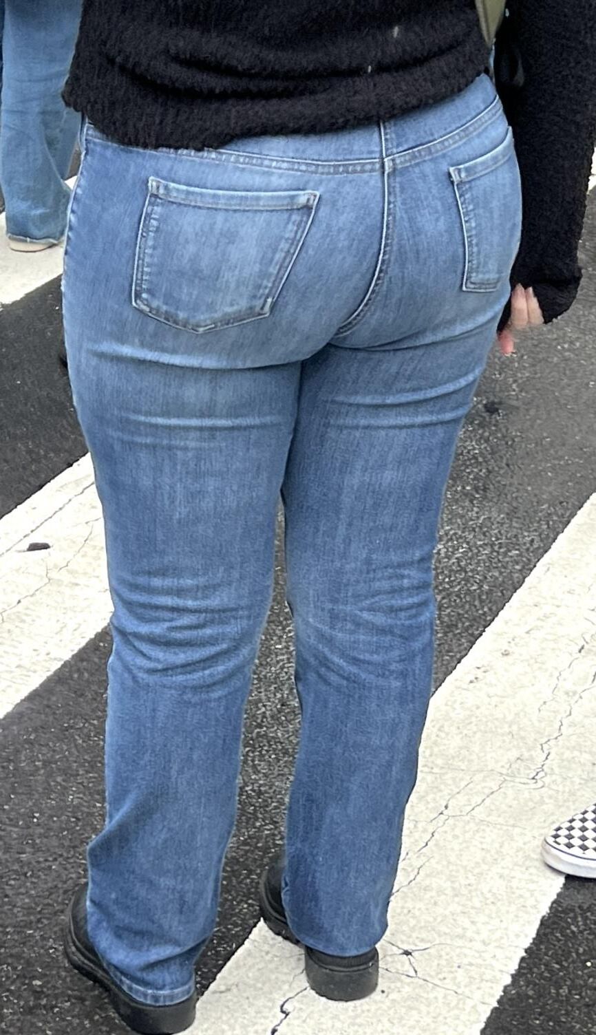 Public Displays of Ass 