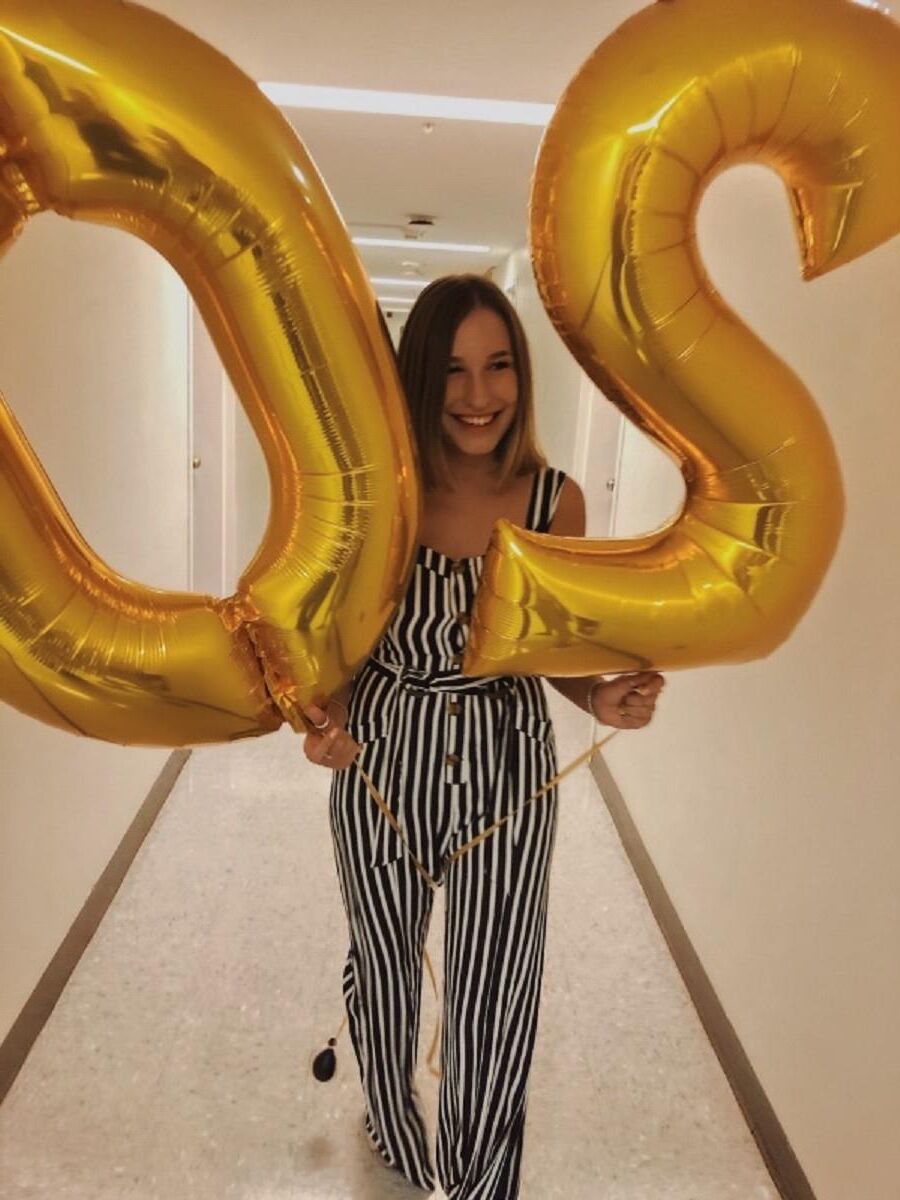 Big Ass Latina Teen für schmutzige Kommentare