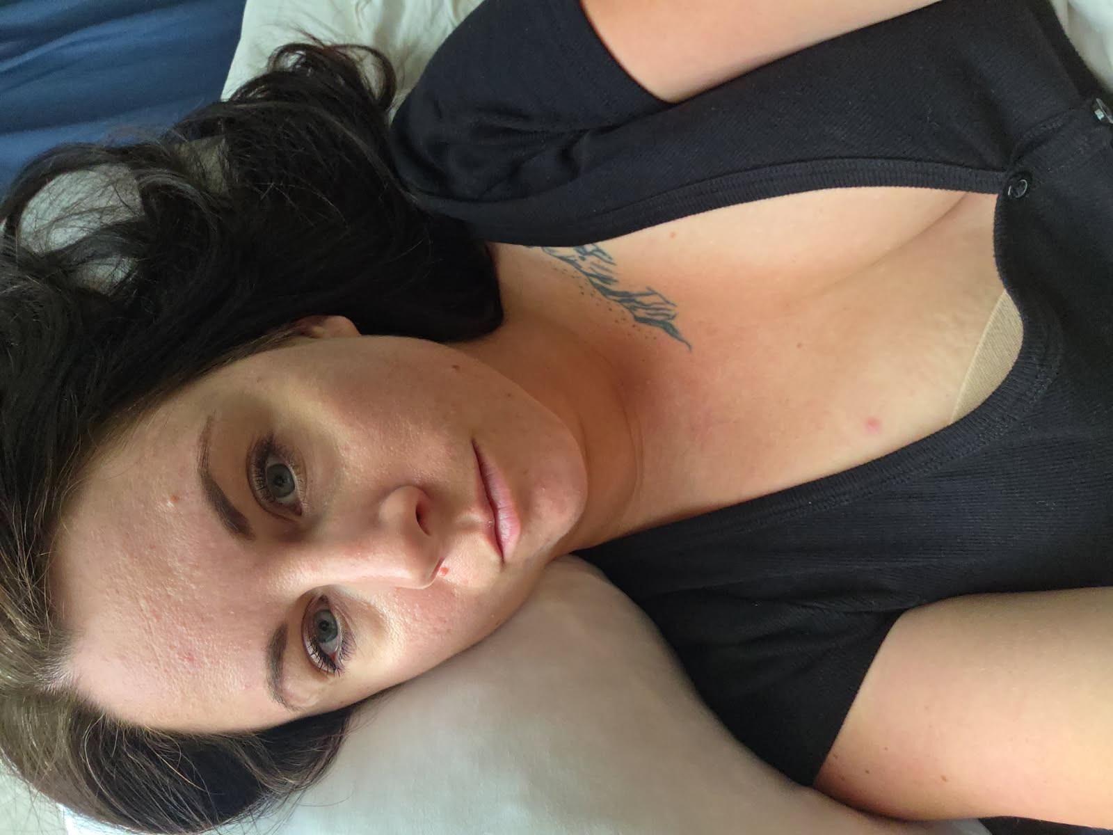 Tara Sexy Slut expuesta