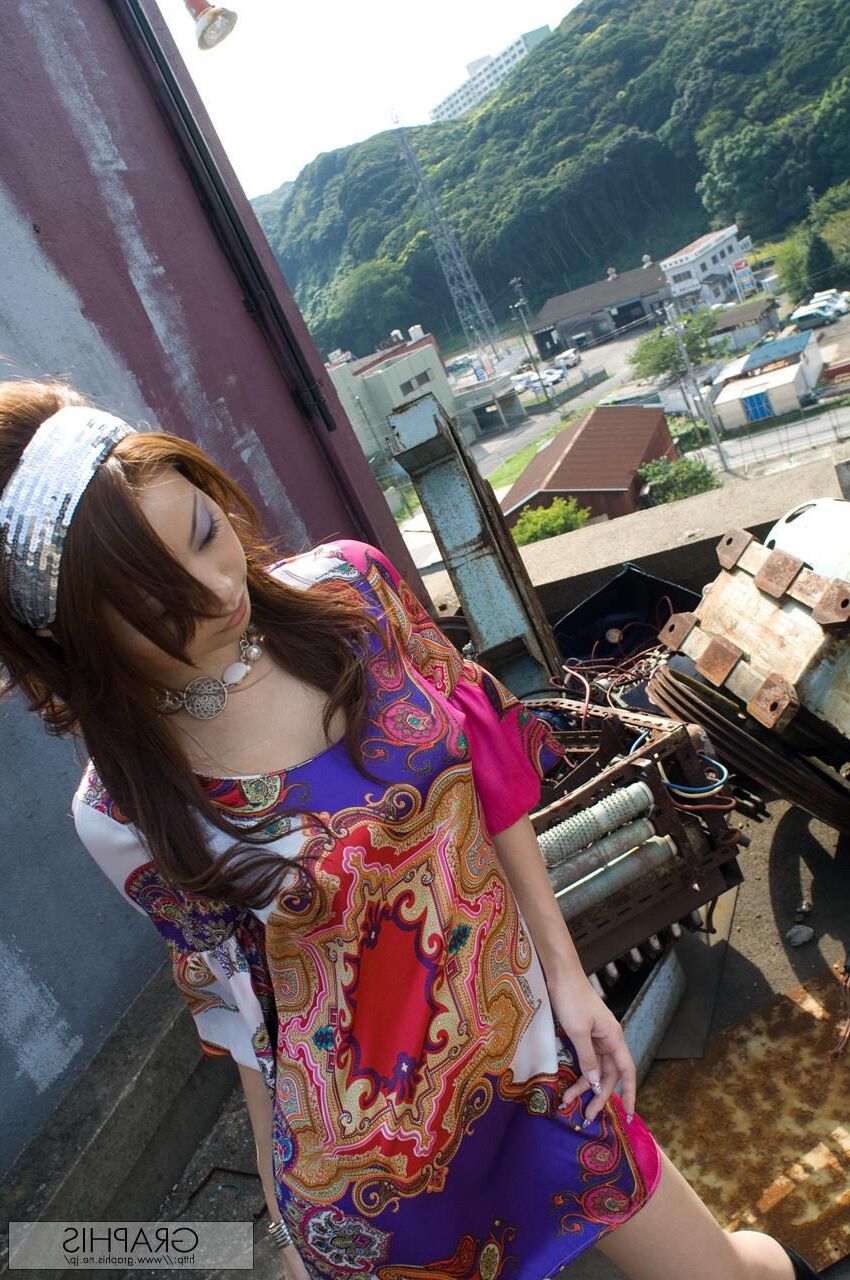 Risa Kasumi Graphisgals No. Rangda