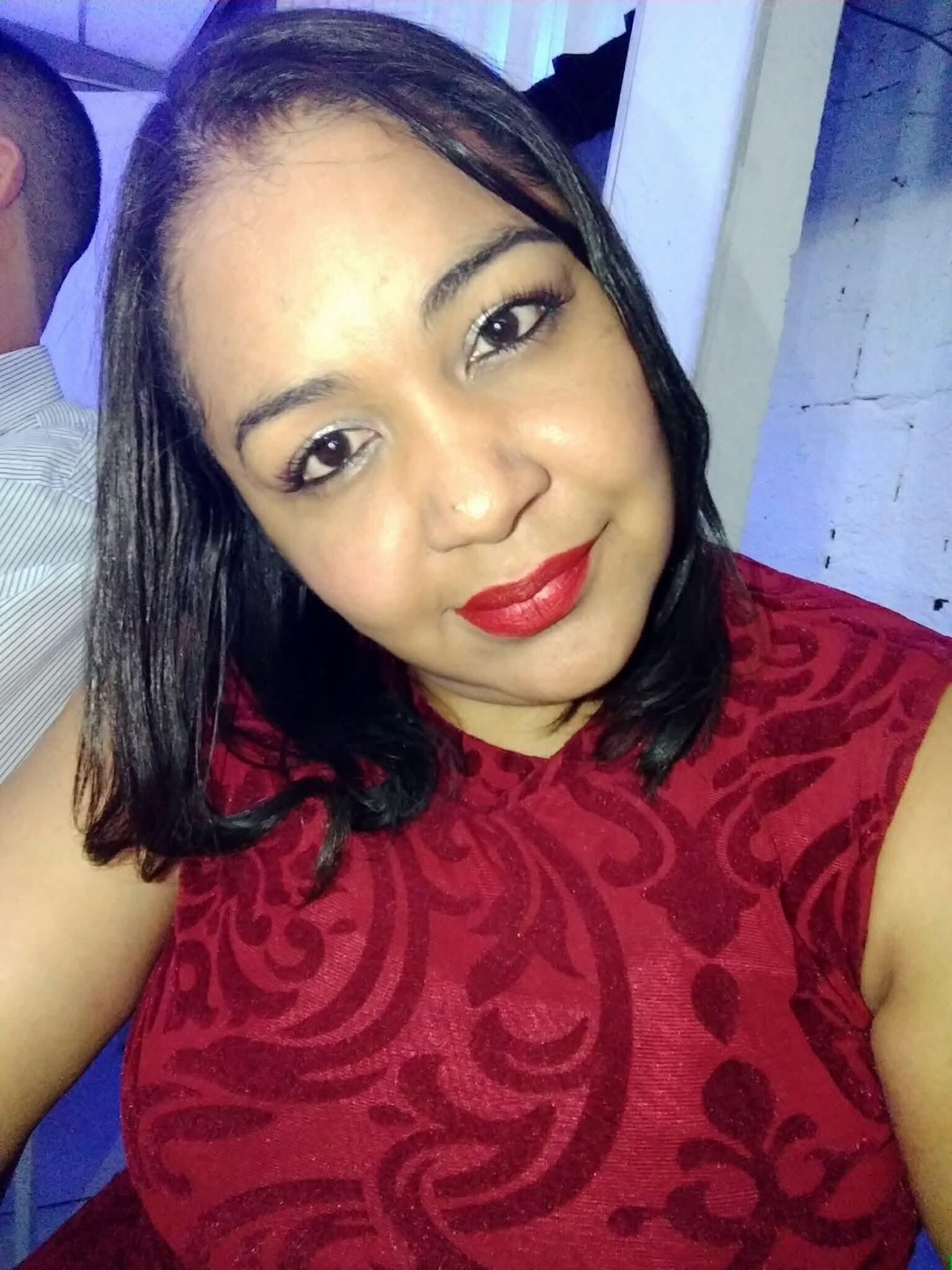 Coroa Dona de CasaEvangélicaはFacebookを行います