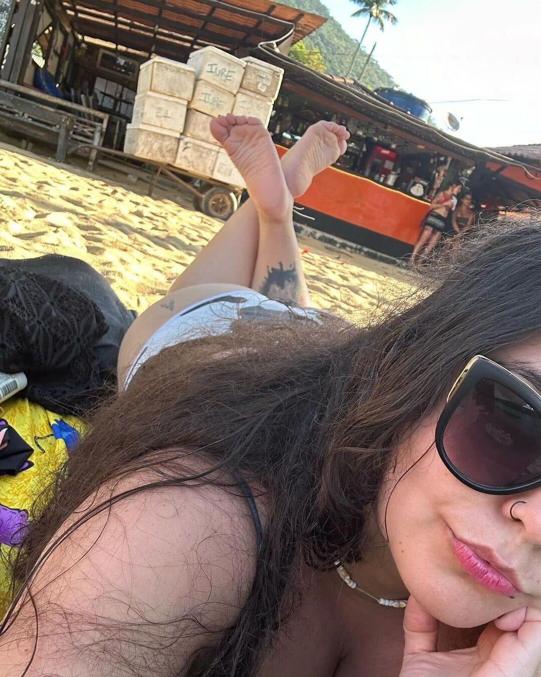 Feetmellzinha 
