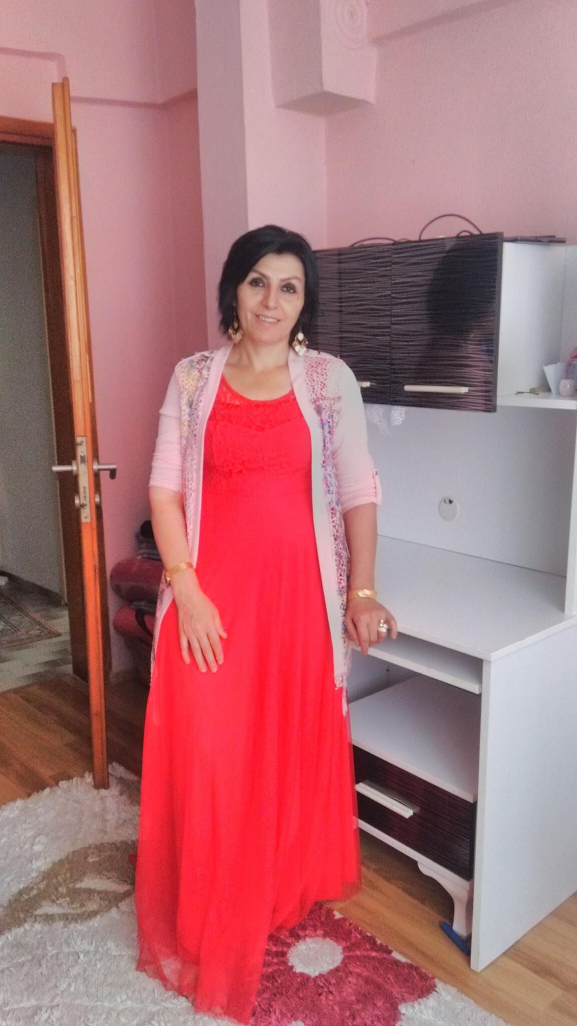 Türkische reife Dame Bild