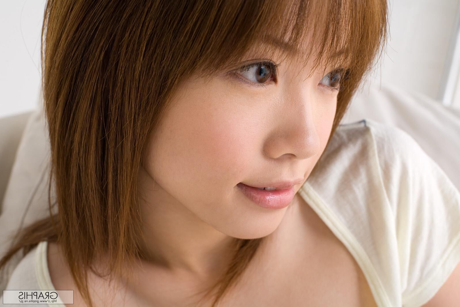 Reika Shiina Graphisgals No. Gold