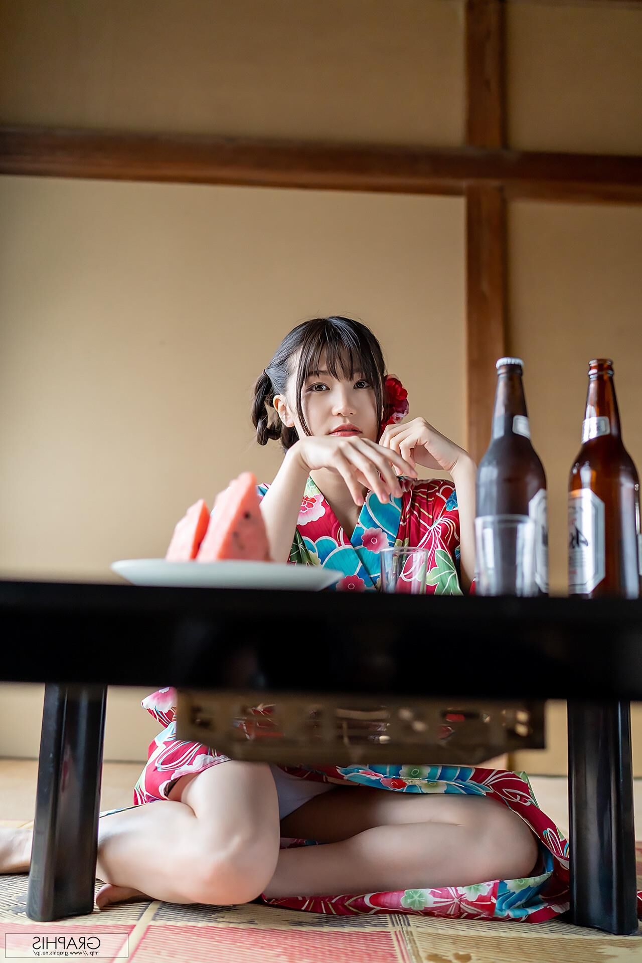 小川小川graphisgals takasho