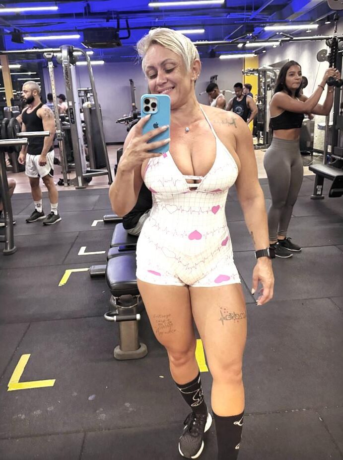 Erika Rubia Coroa Gostosa