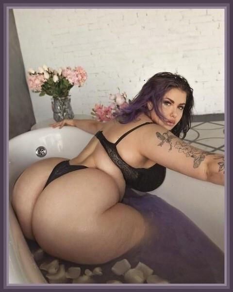 Frida Bulgakova sexy BBW