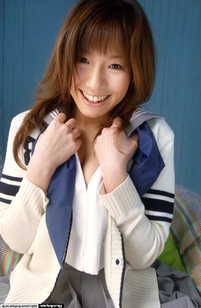 Towa Aino Graphisgals No. 9服