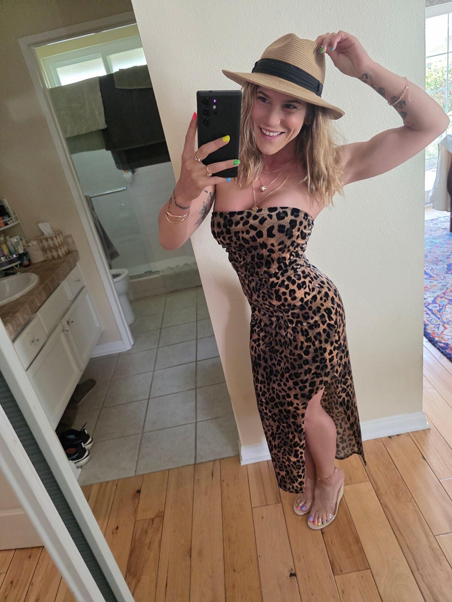 Aseres sexy kurvige big wipppropsel geile anal mil misch heiße fotos gemischte fotos