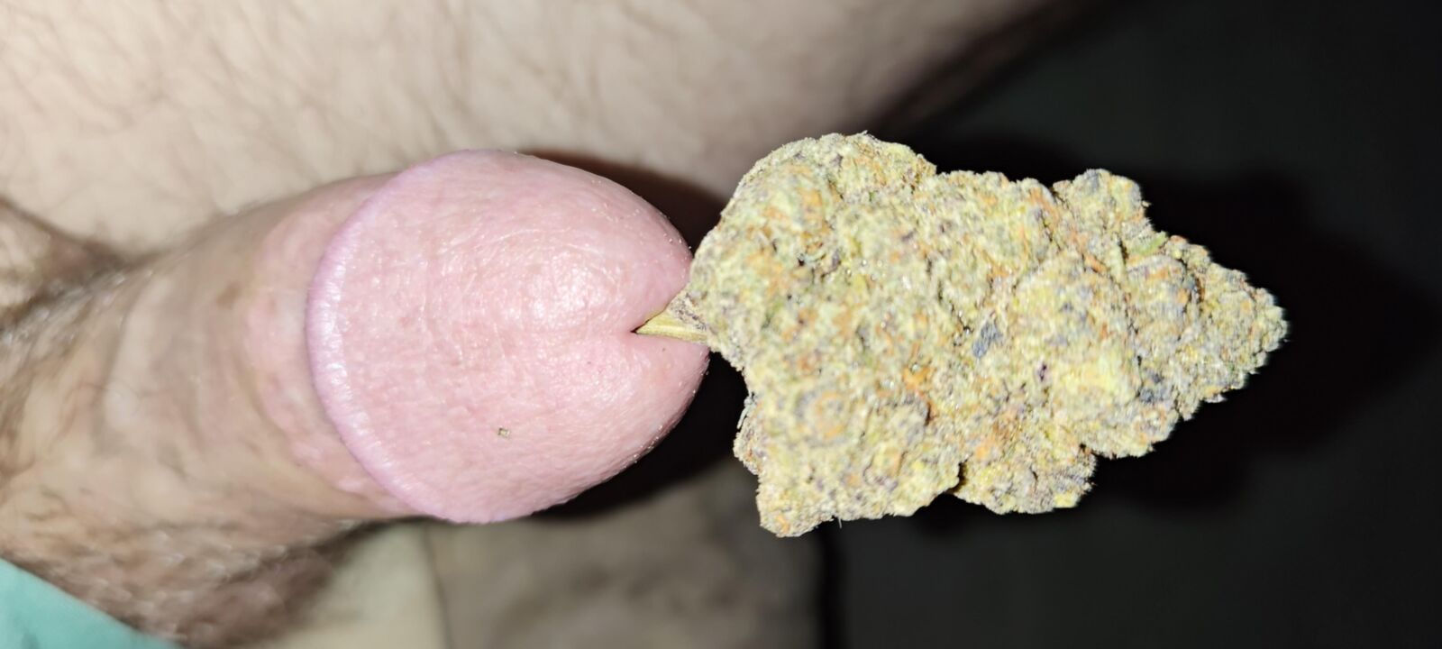 Mein Schwanz auf Weed Gras THC