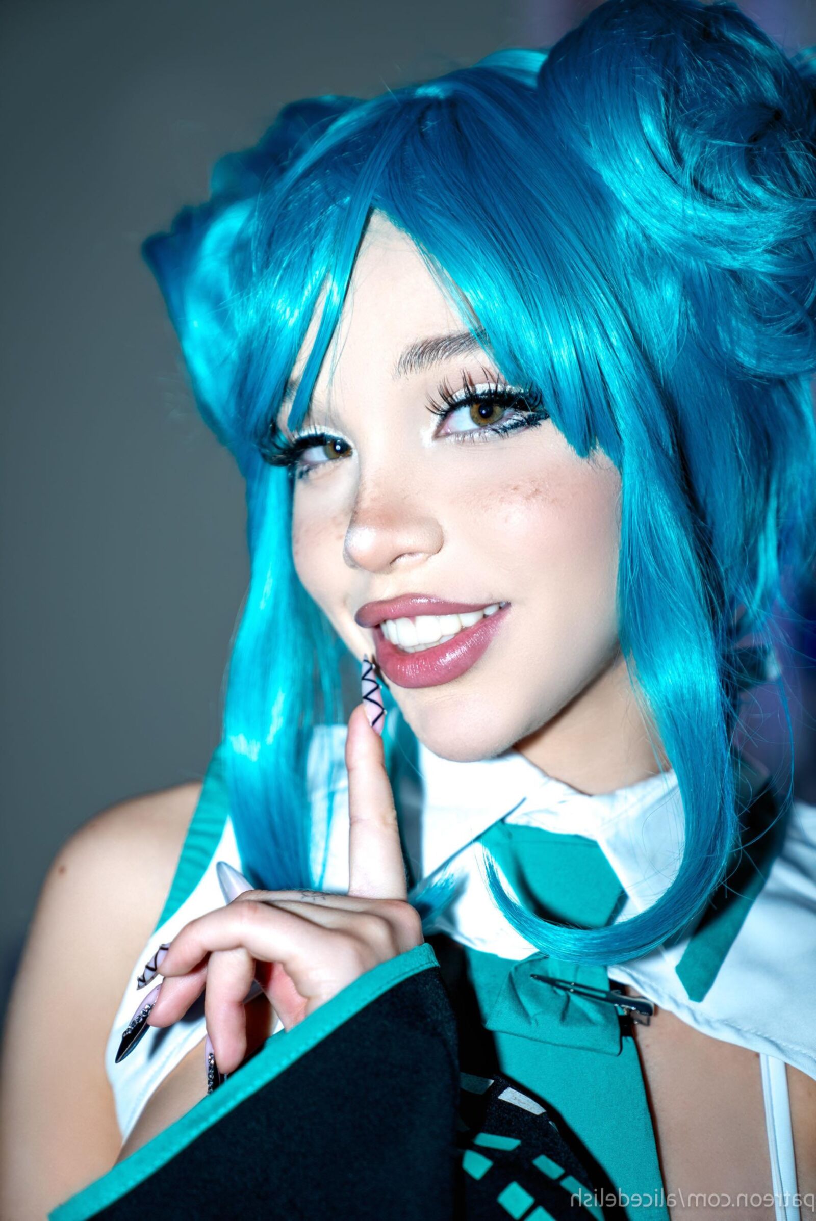 Alice Delish Hatsune Miku