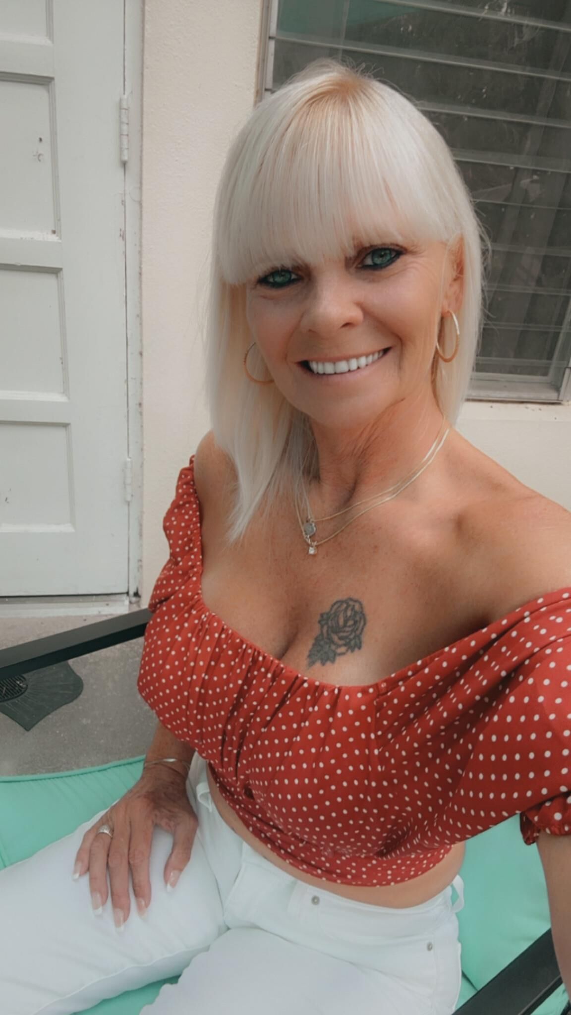 Tami Binnion Mature Amateur Model