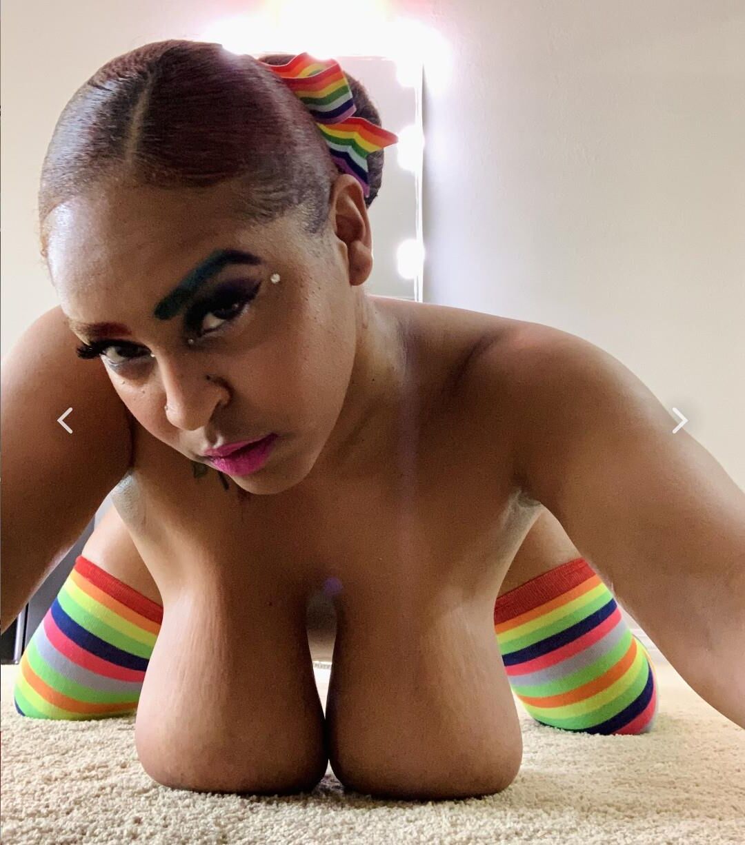 Ebony Milf Mega Areola Professeur Gaia