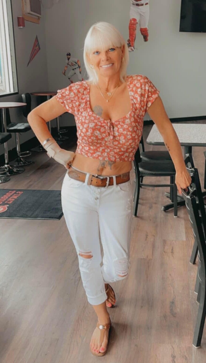 Tami Binnion Mature Amateur Model
