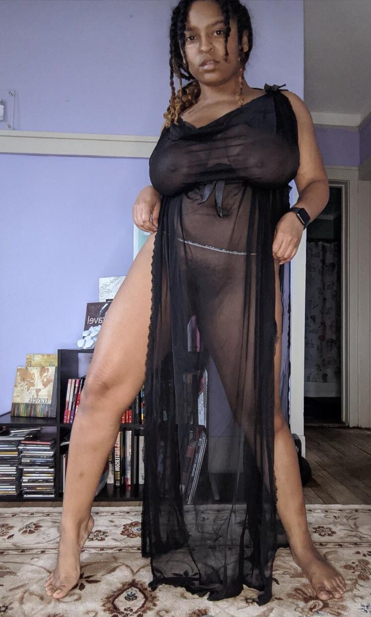 Ebony Milf Mega Areola Professeur Gaia