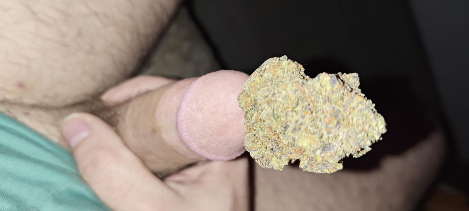 Mein Schwanz auf Weed Gras THC