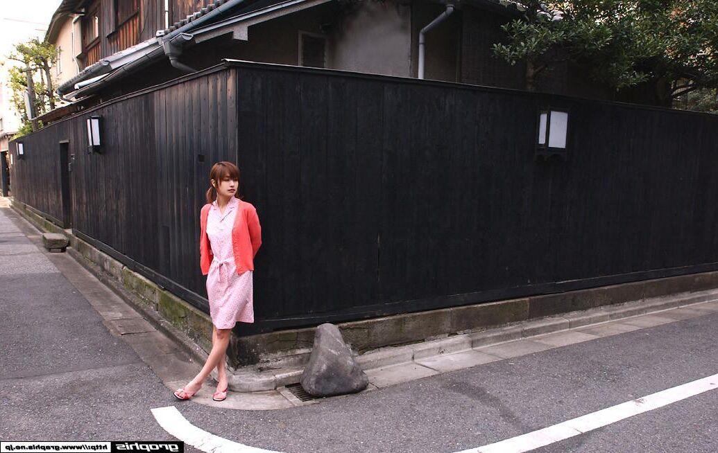 サオリ・カミヤ・グラフィスガルズいいえ