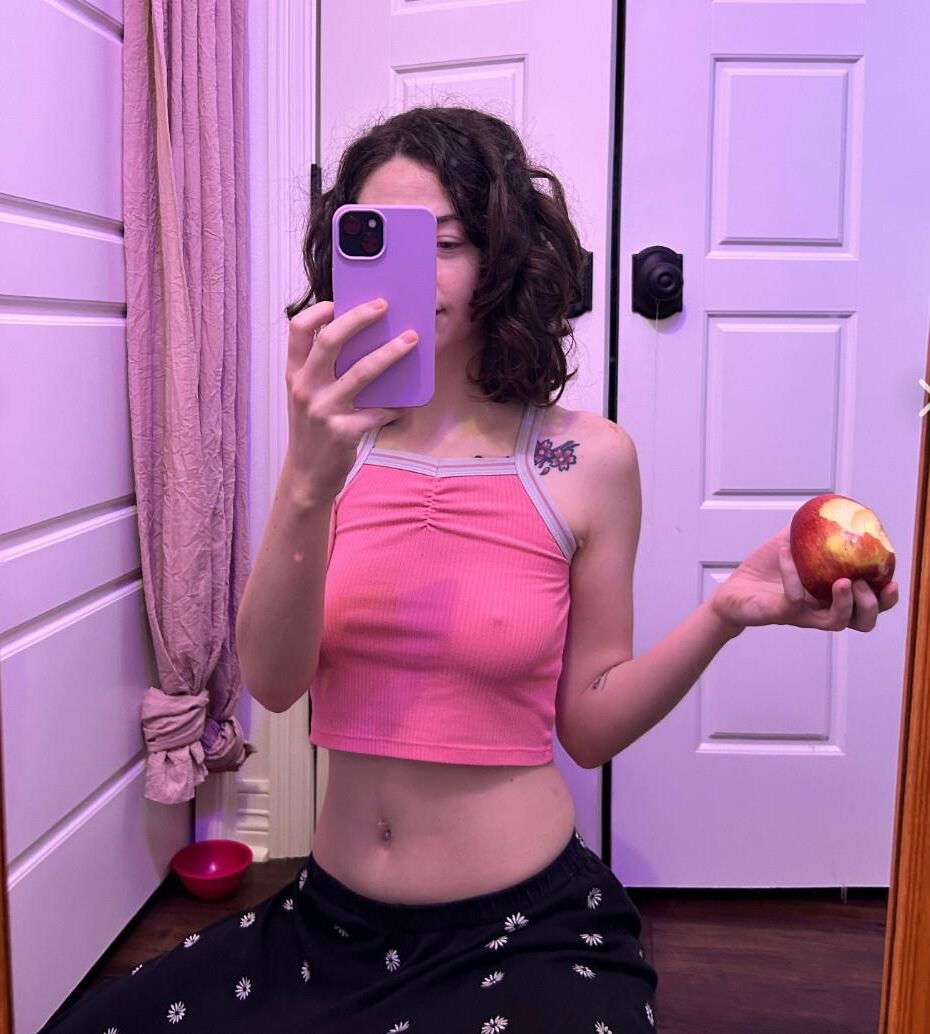 Skinny Hoiley Pussy Amber Smith