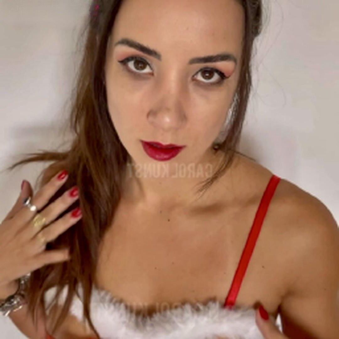 Carol Big Butt Big Boobs Brasilianisch YouTuber Girl gemischt heiße Schüsse