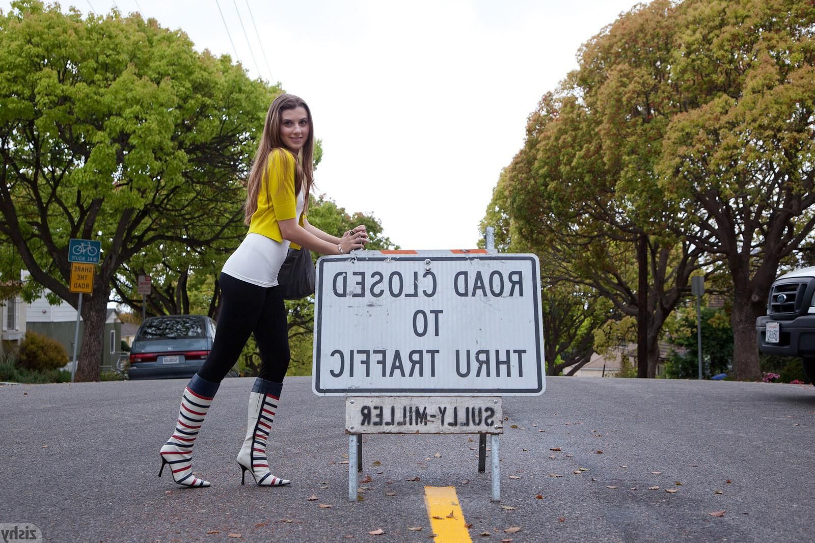 ガソリンブーツのShelby Dompnier