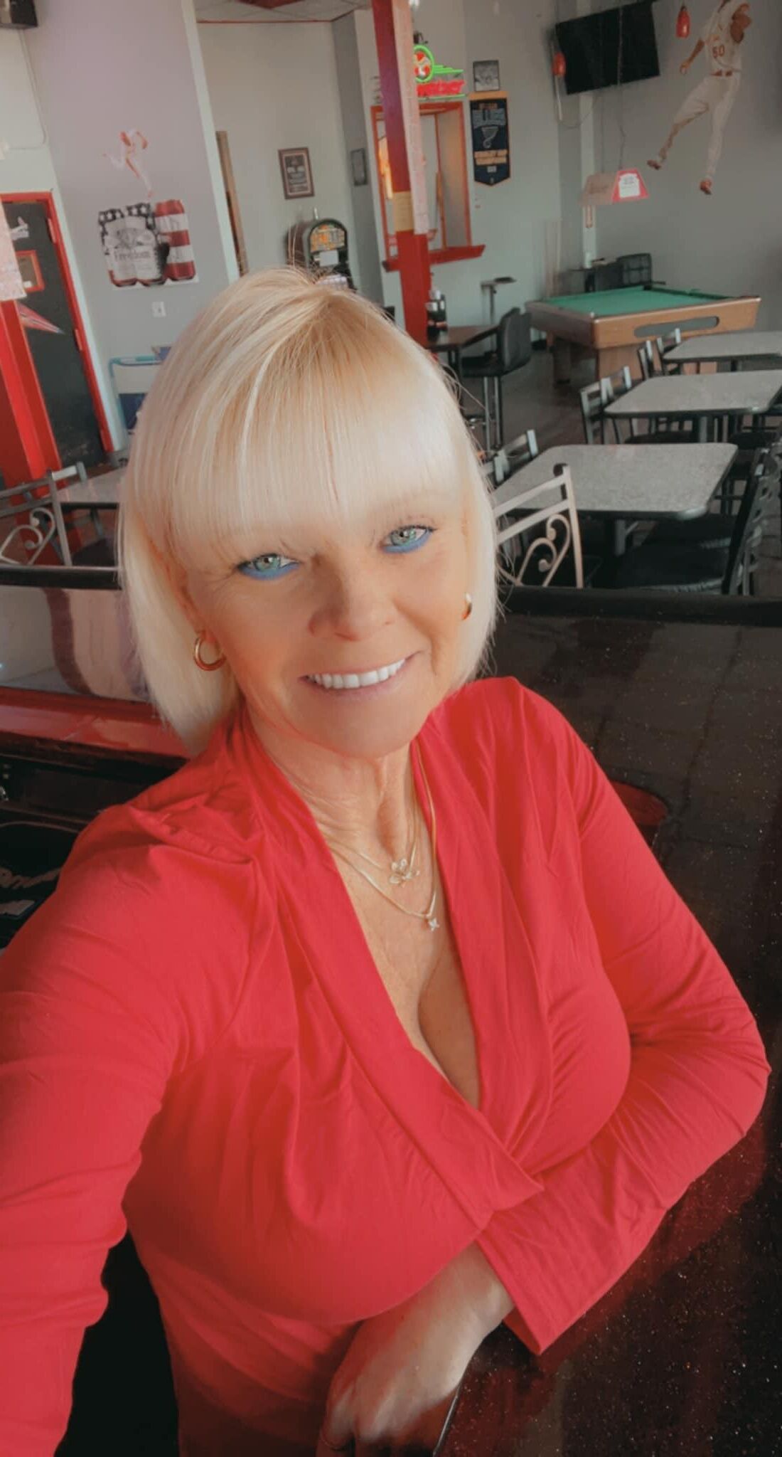 Tami Binnion Mature Amateur Model