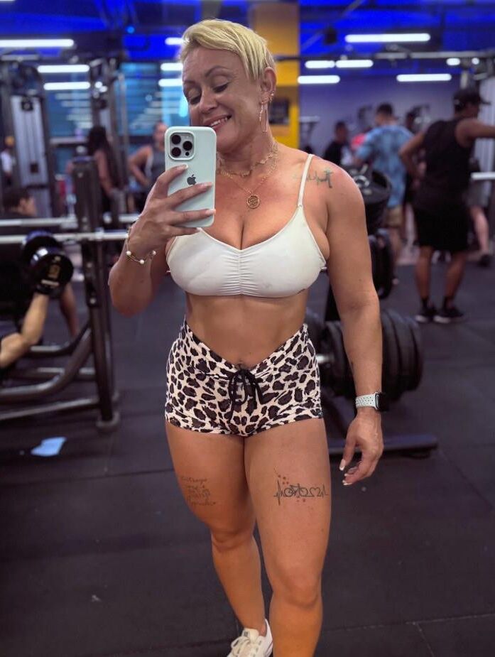 Erika Rubia Coroa Gostosa