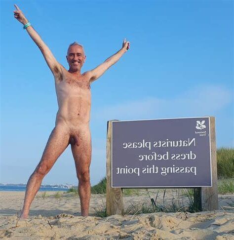 Paul Barlow desnudo desnudo expuesto