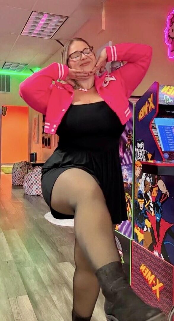 Schildkröte Big Ass Big Boobs Schönheit BBW Girl mit Brille gemischt