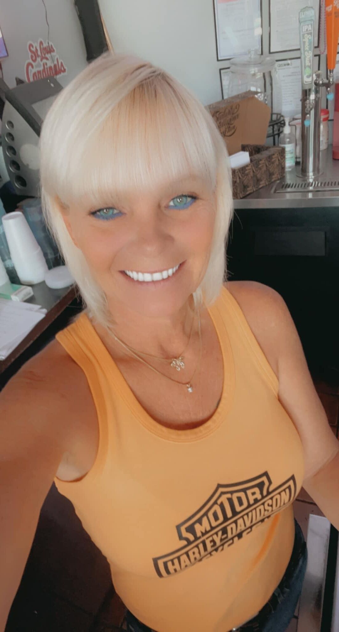 Tami Binnion Mature Amateur Model