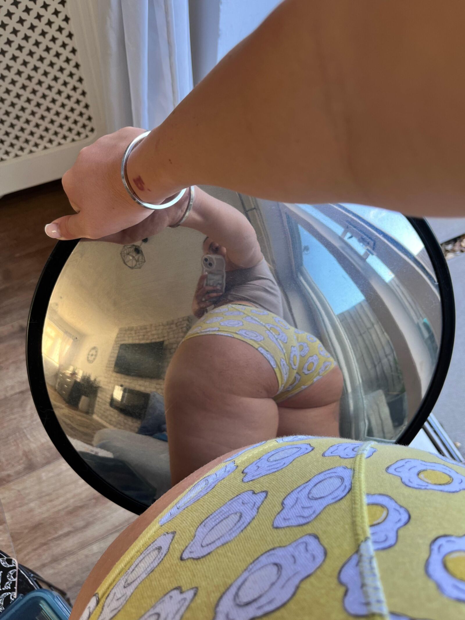 Katie Big Butt Big Tits süße sexy YouTuber Girl gemischte heiße Aufnahmen
