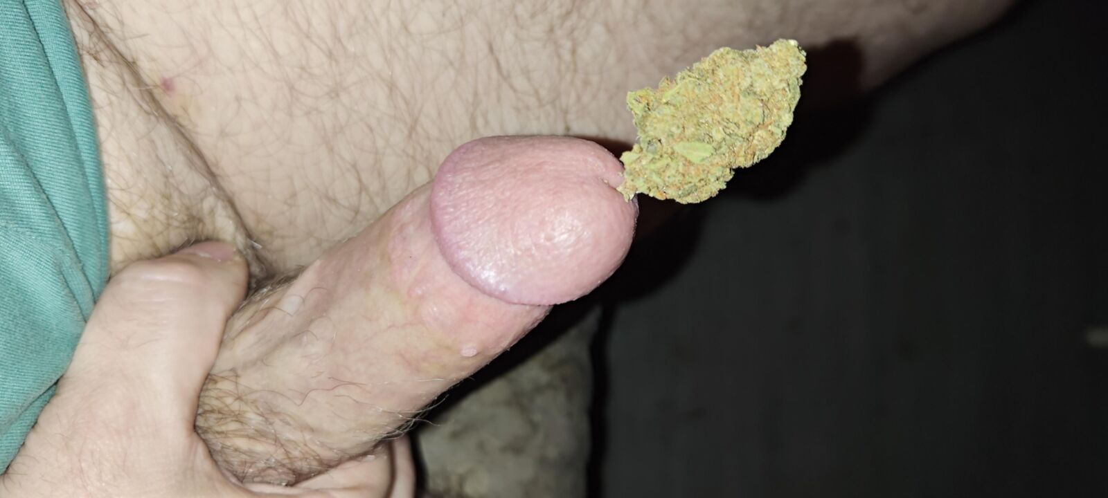 Mein Schwanz auf Weed Gras THC