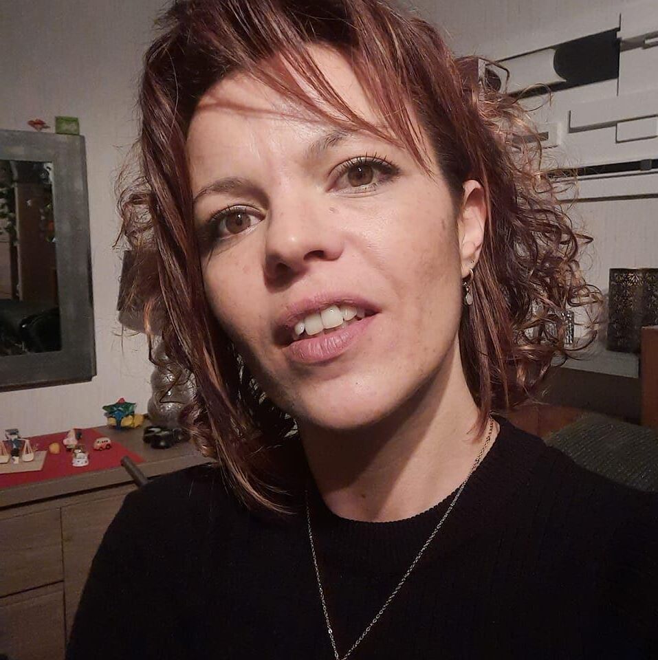 Pas Besoin de Nues Pour Fantasmer、Catalog de Chiennes