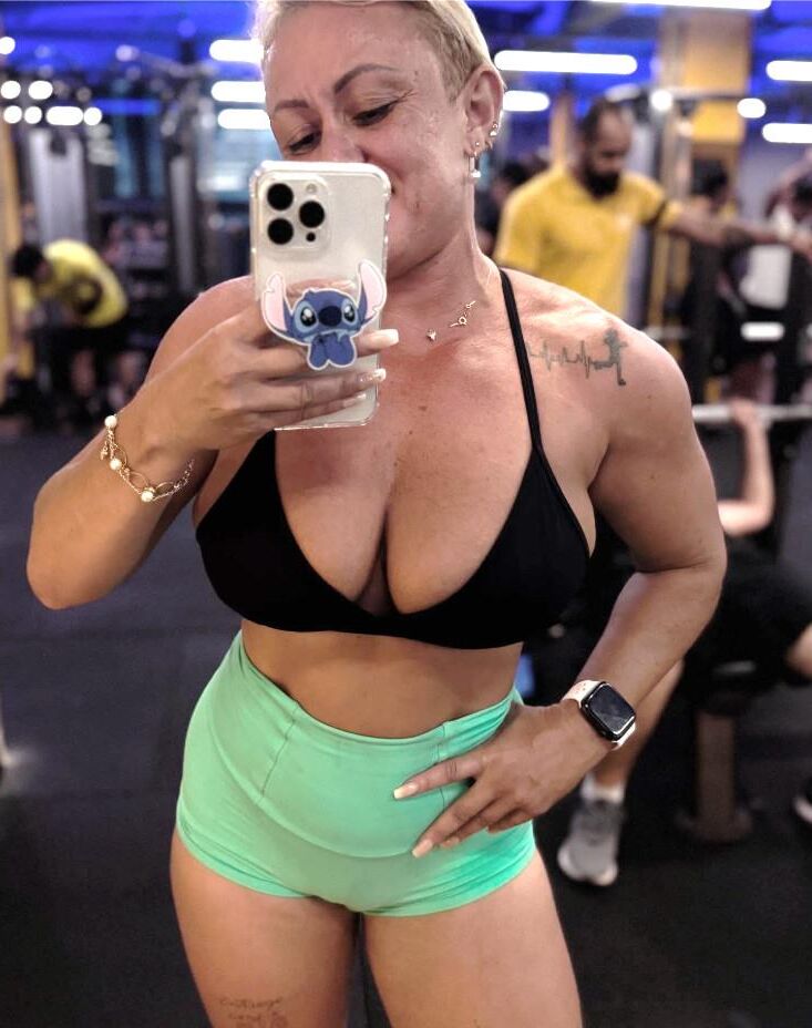 Erika Rubia Coroa Gostosa