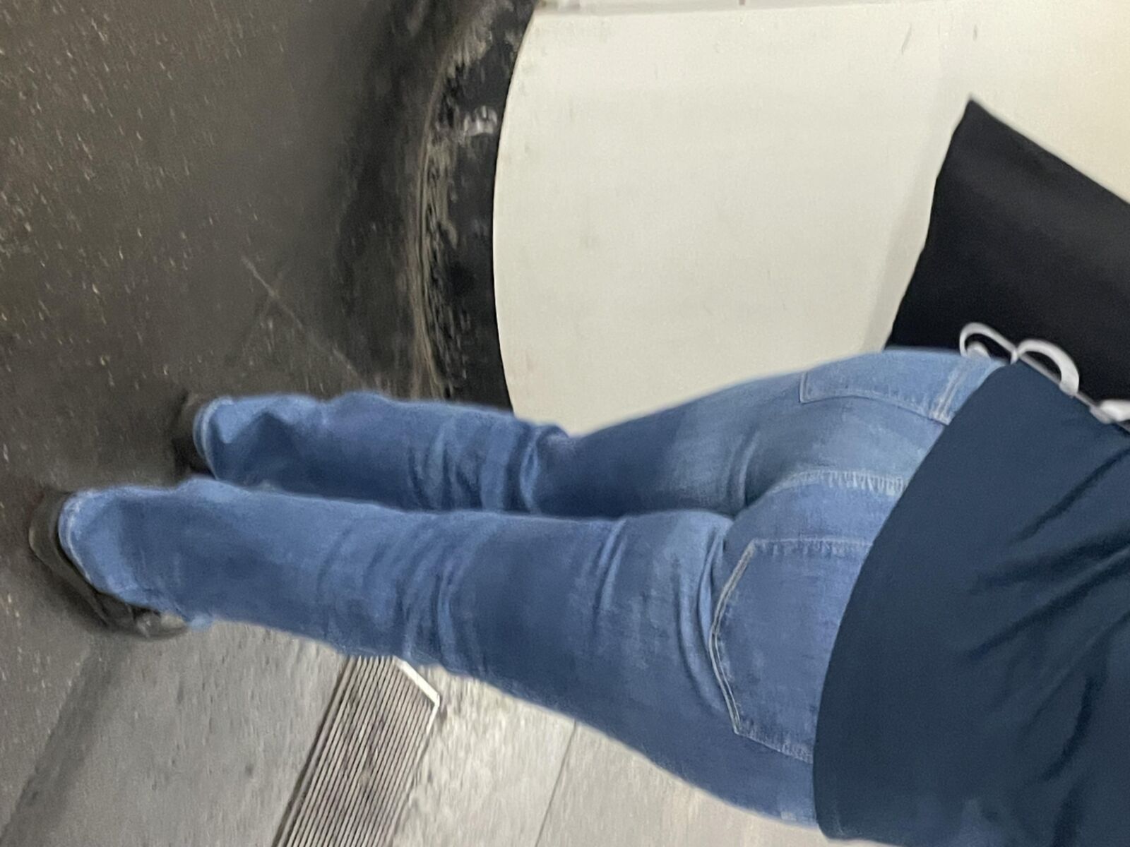 Bundas sem cortes (não nuas)