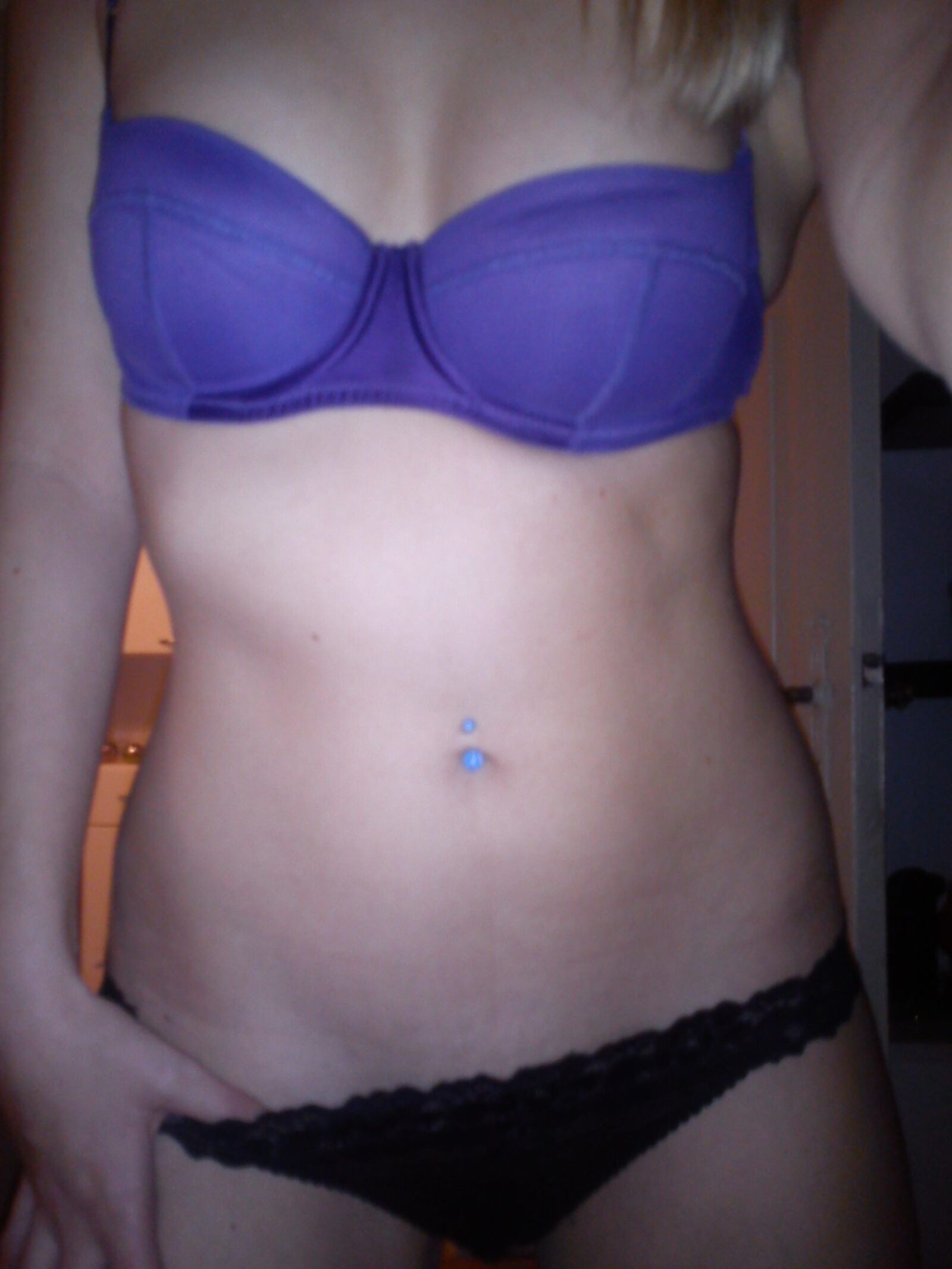 Stunning blonde girlfriend home selfies