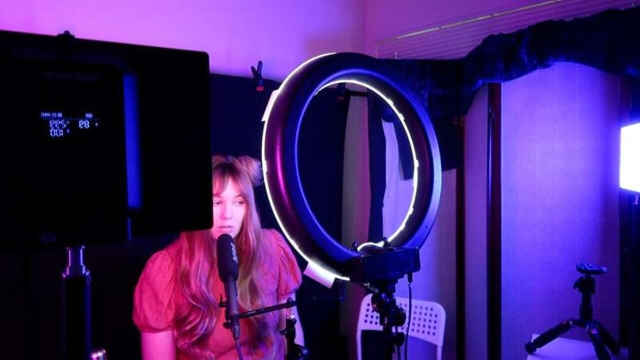 Galoshes suaves ASMR Algumas fotos atualizadas "nos bastidores"