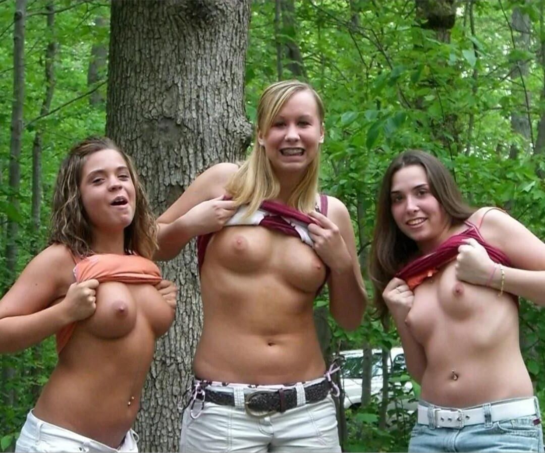 アメリカ人の女はキャンプに行きます