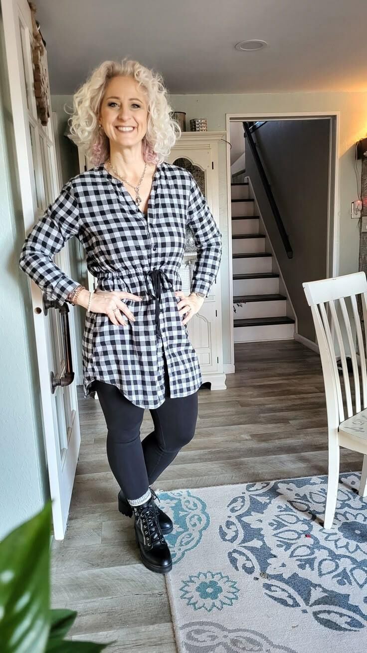 P Intérêt pour la beauté magnifique blogueur de milf gris mature