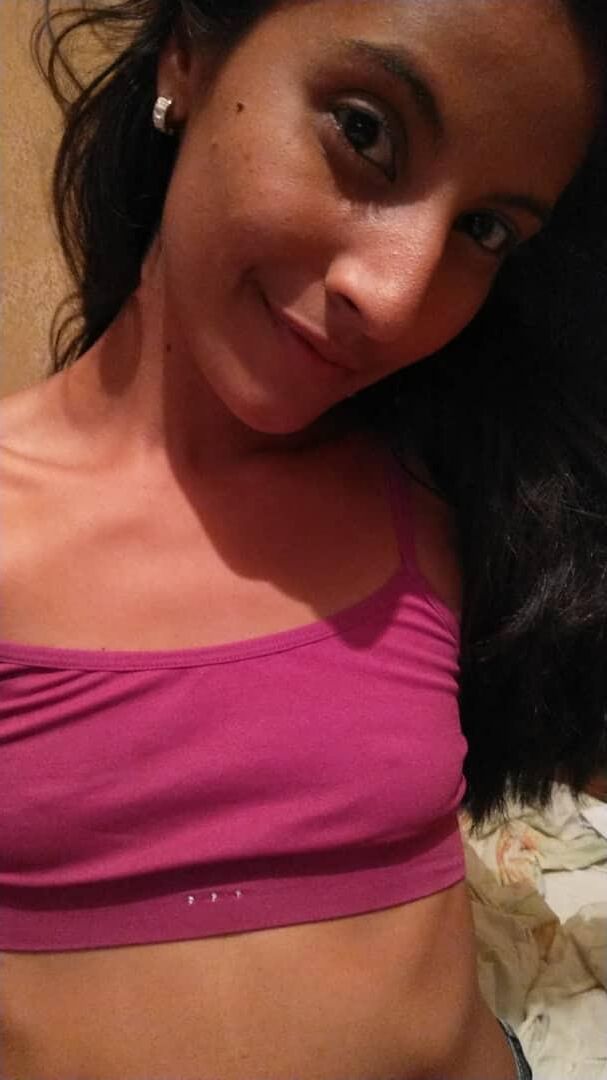 Skinny Latina Rossana B.